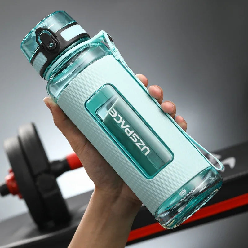 Gourde Sport UZSPACE – Tritan BPA Free – Bouchon Anti-Fuite & Infuseur Fruits